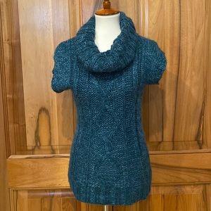 Mudd - Super Soft, Slouchy Knit Short-Sleeve Sweater Top, Blue/Green Teal, M